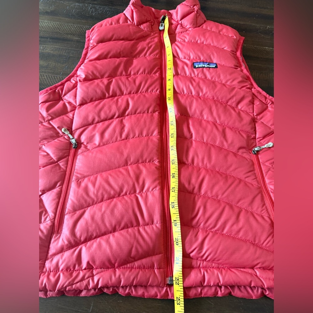 Patagonia Down Vest Womens Red Insulated Light Pack Winter Quilted Puffer Medium - Picture 14 of 14